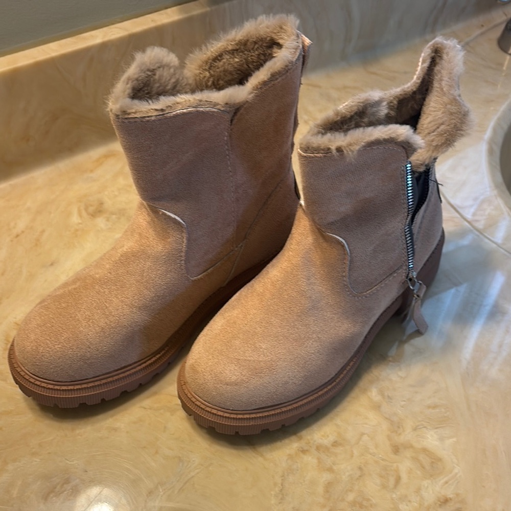 Women's Tan Suede Ankle Boots